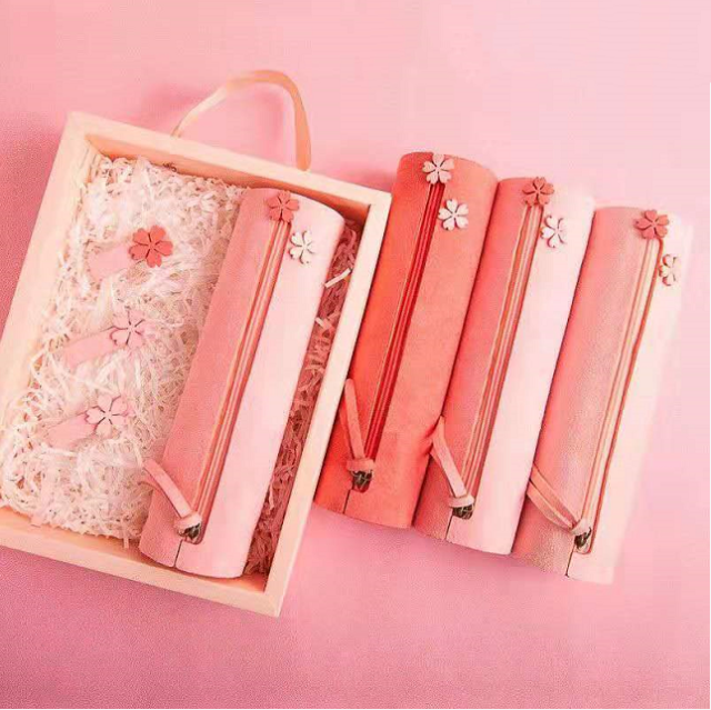 12星座专属文艺范笔袋双子座机灵硅胶狮子座可爱毛绒