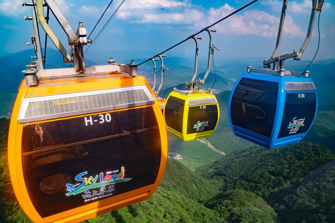 刷爆朋友圈的安吉云上草原众多的网红打卡项目到底该怎么玩