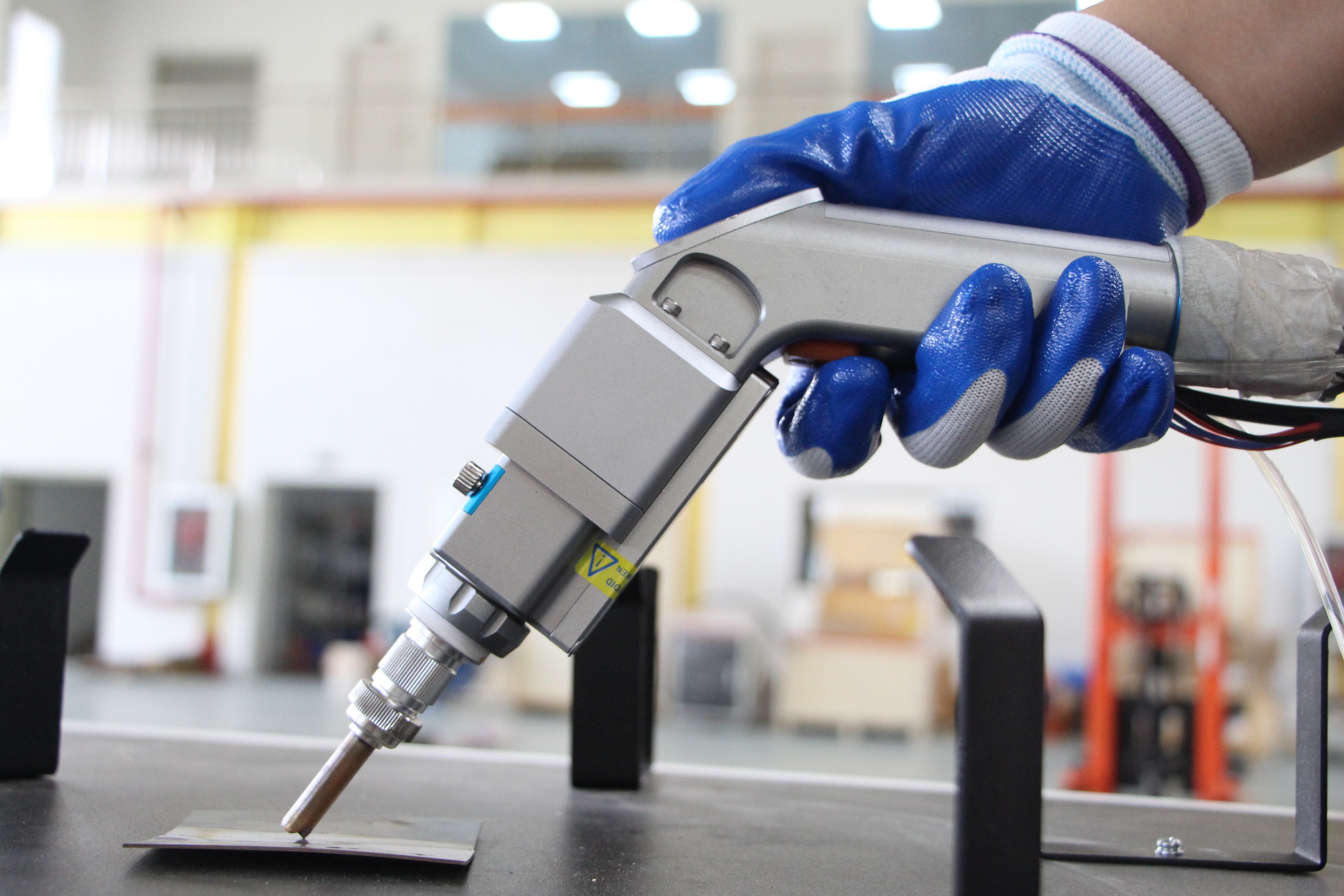 简单易懂,2mm黄铜对角焊,环形光斑焊缝完美