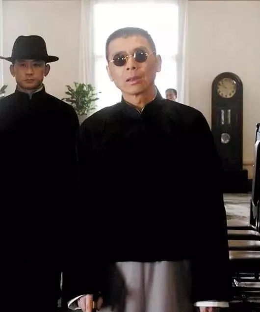 近代三个最精的人,你最佩服谁?_杜月笙