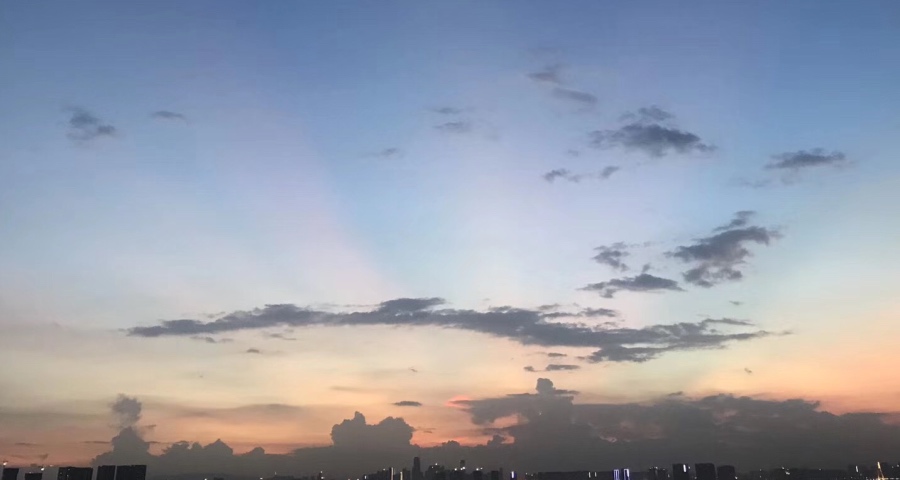 潮鞋热出天际见天涨，为何家电却炒不动价格天天跌？-家电圈官网