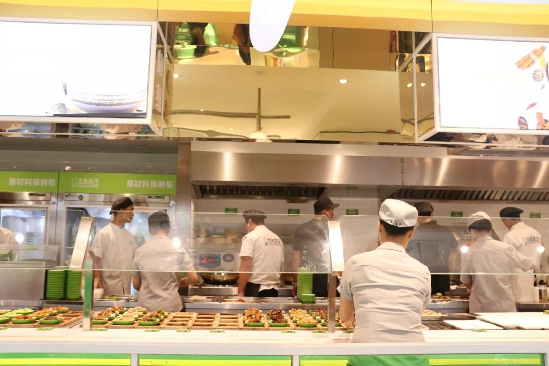 文末福利丨这么暖心的大米先生中式快餐还不去感受一下吗