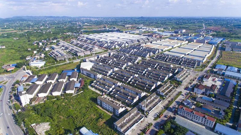 四川岳池经济开发区四川新闻网广安8月30日讯(田祖国 高仁洪 陈海彬)