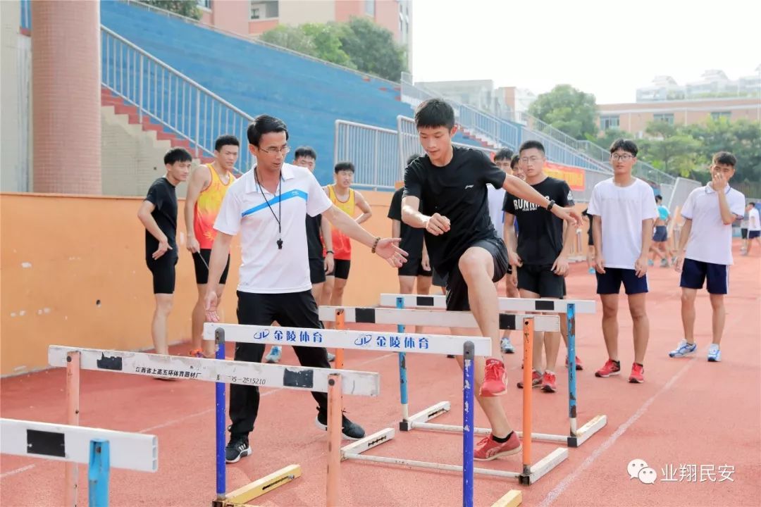 热烈庆祝厦门市新店中学建校六十周年