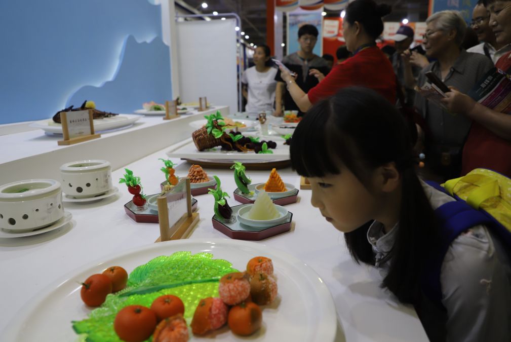 宁波旅展逛了半圈,竟然吃饱了!这些美食不容错过哦