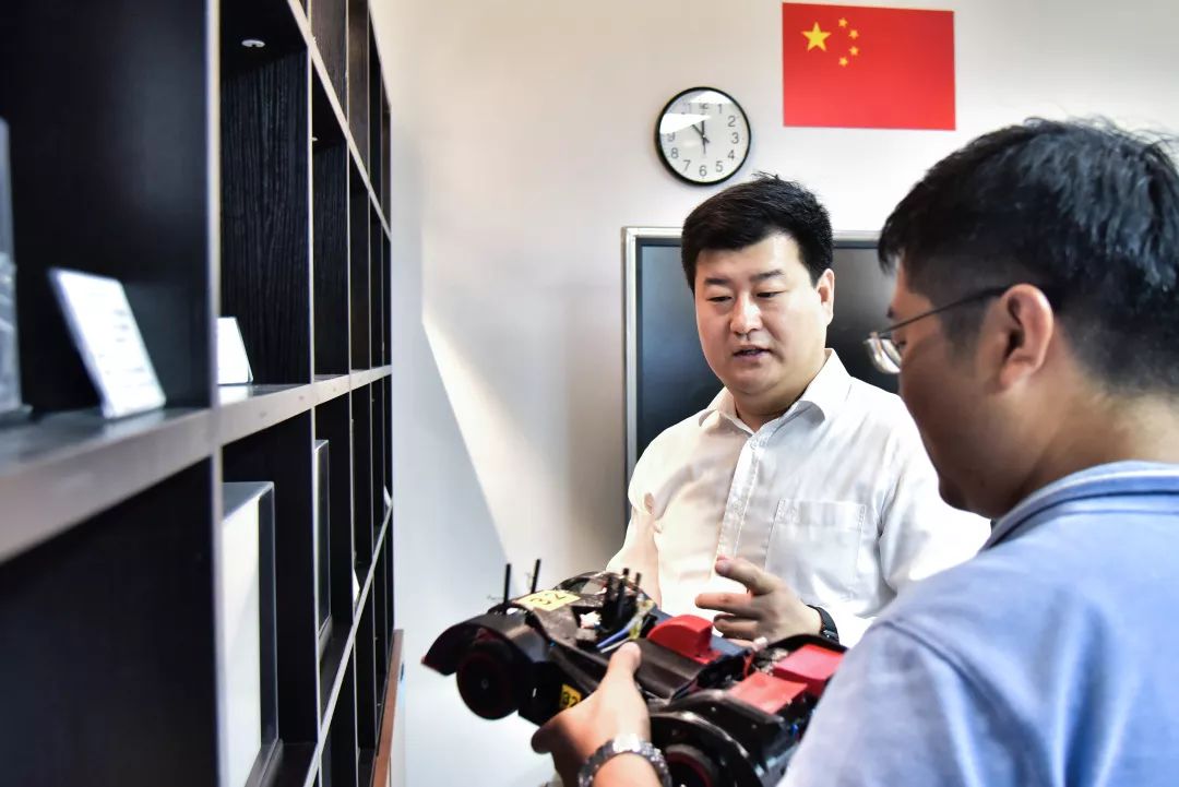 撰稿:张积勇摄影:袁博编辑:黄依依海淀教育内的文章,大部分是海淀教育