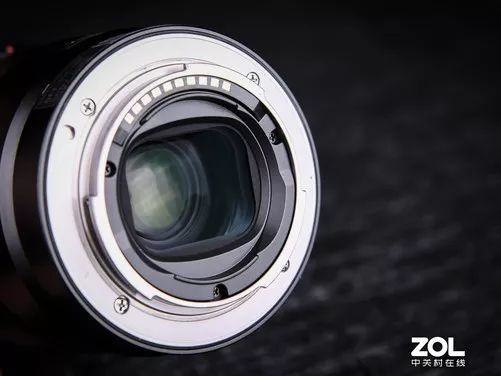 定焦镜头中的多面手 索尼35mm f1.8评测