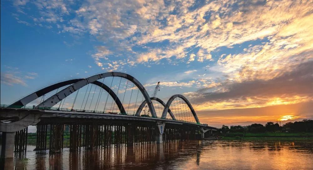 给力!新津"两桥一路"又有了新答卷