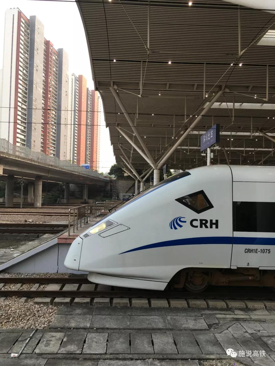 "施说高铁"笔者认为,因为南京,合肥与香港间的g字头列车需经由时速250