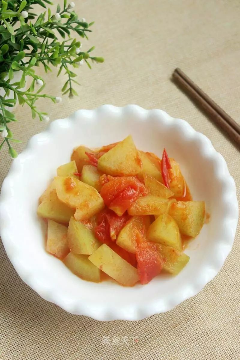 番茄炒冬瓜:酸甜又清爽,对于想减肥的朋友,是非常好的选择