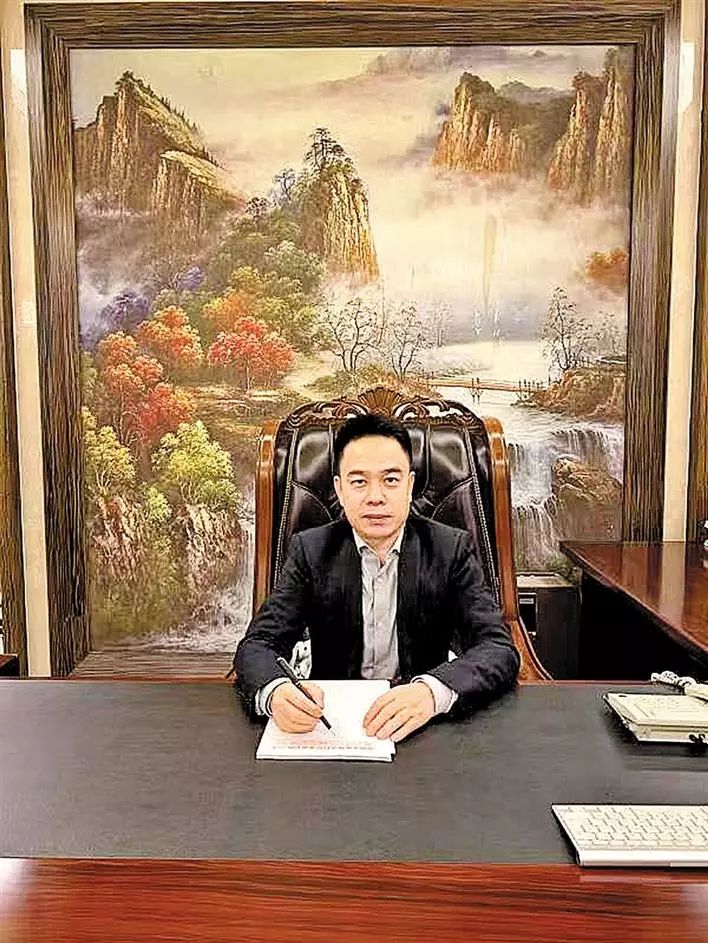 打造宝商五星级的家宝安区工商业联合会总商会第五次代表大会召开