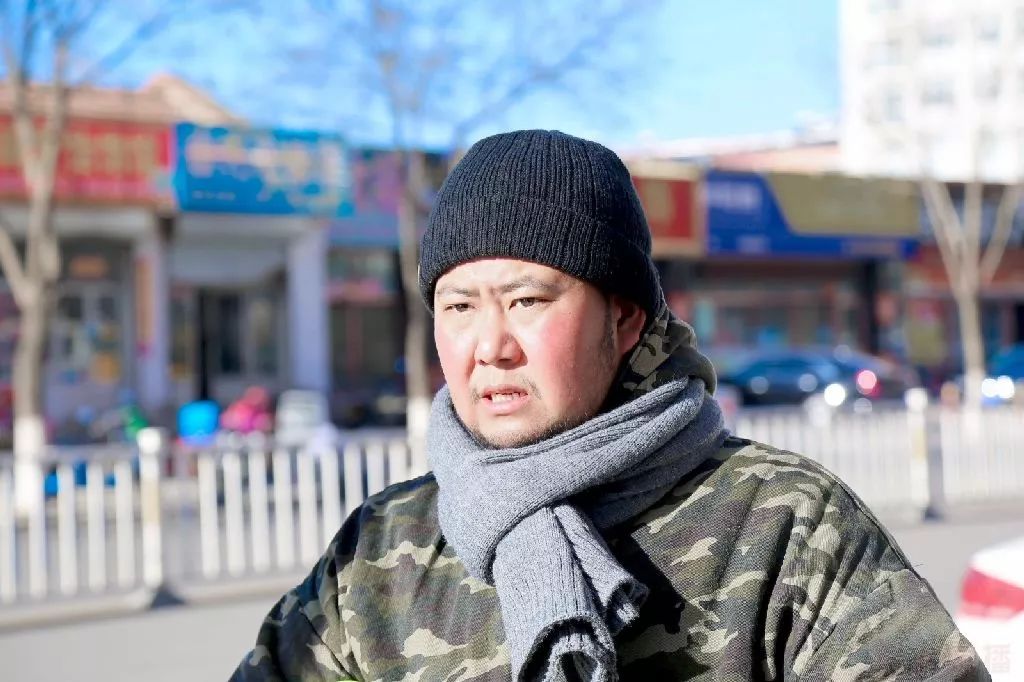 (隆化县文化馆职工)饰刘 志/方 宇(隆化县文化馆职工)饰张 海/朱宏达