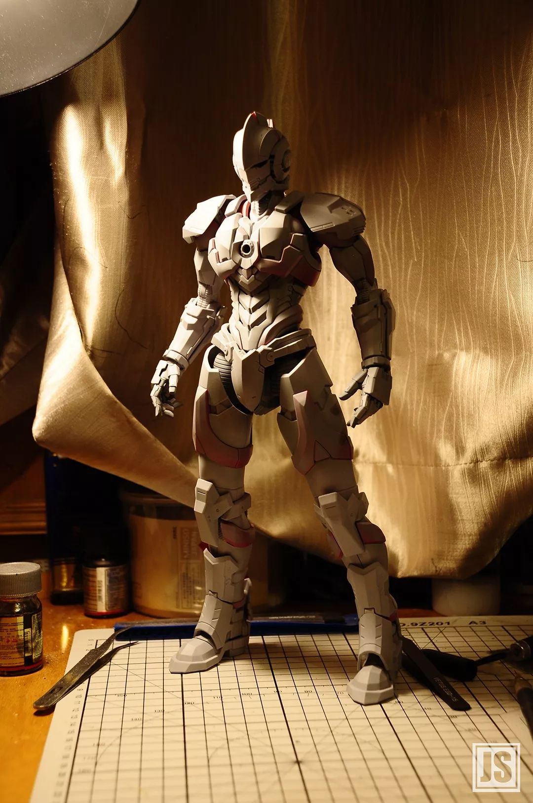 佳作这个奥特曼不一般它居然是机甲