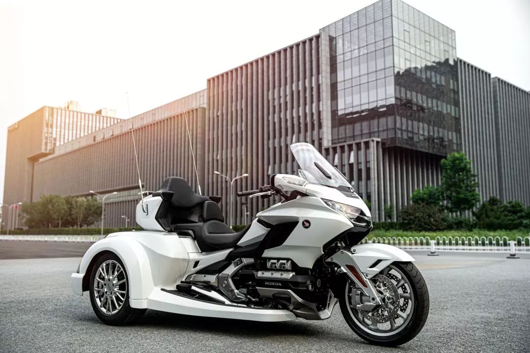 东方时尚为您私人订制!_搜狐汽车_搜狐网