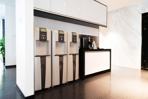 解决办公室饮水问题ao史密斯商用净水机是专业的