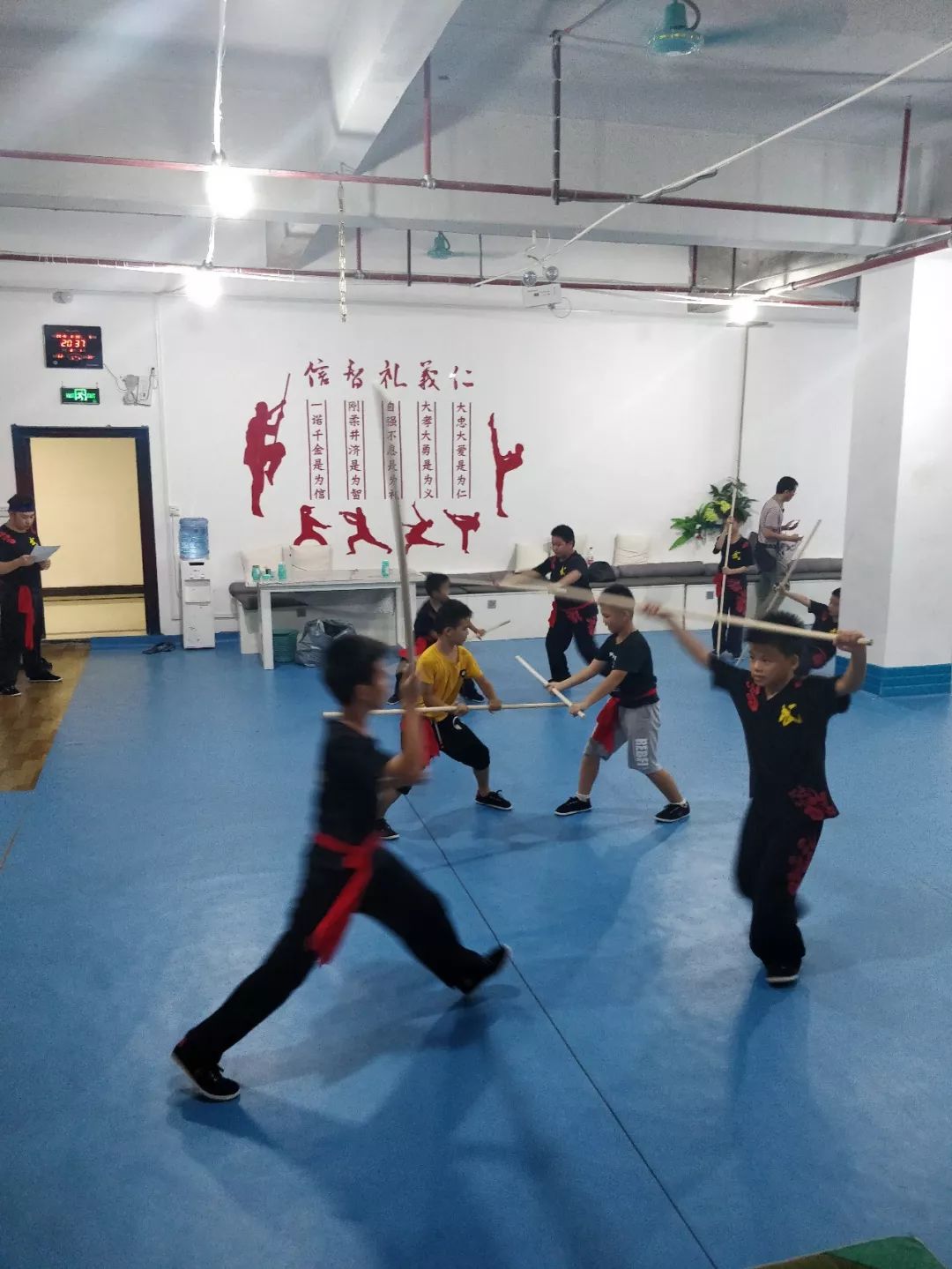 广西武术套路学校招生（广西武术套路学校招生电话） 广西武术套路学校招生（广西武术套路学校招生电话）《广西武术套路锦标赛》 武术资讯