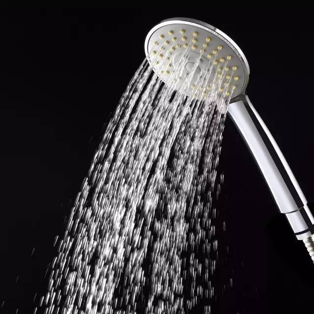 装修那些事儿花洒如爱人般的拥抱