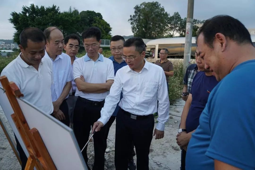 汕头市副市长林依民带队到华南师范大学洽谈合作办学事宜4月21日2017