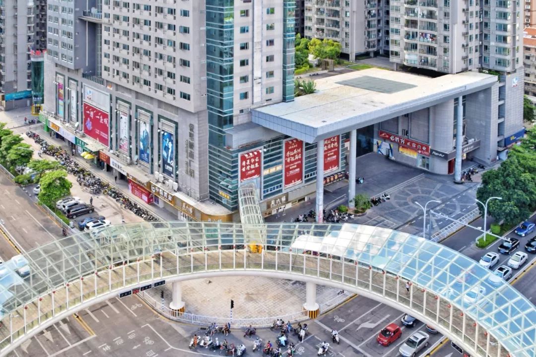 龙岩天虹购物中心图片