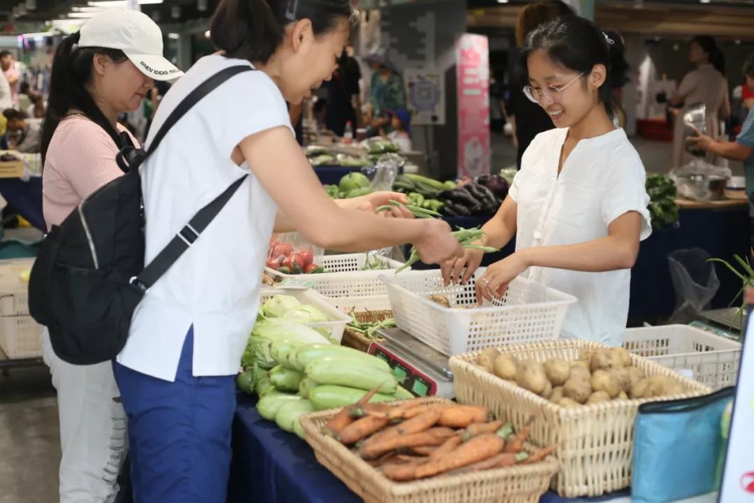 今天下班来太阳飘亮购物中心赶集买菜吧
