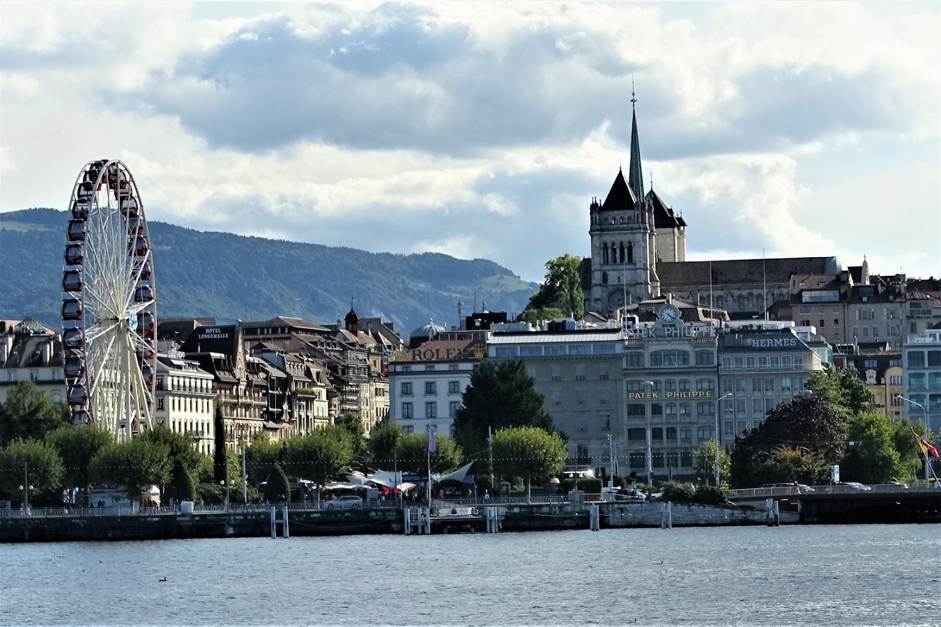 日内瓦的故事 ——2,表都风采_花钟