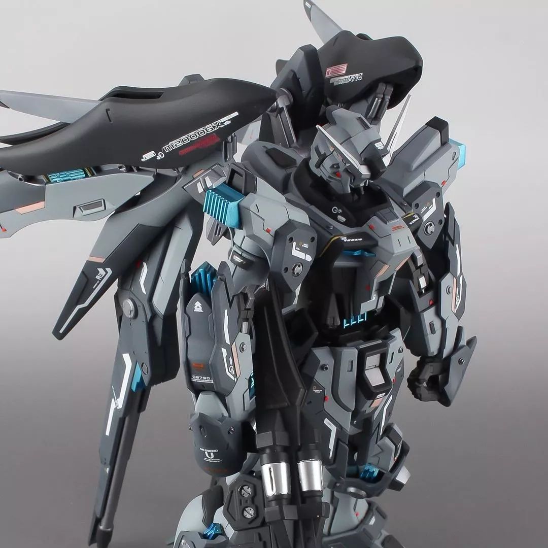 命运高达灰黑原型机配色你可想得到它是hg