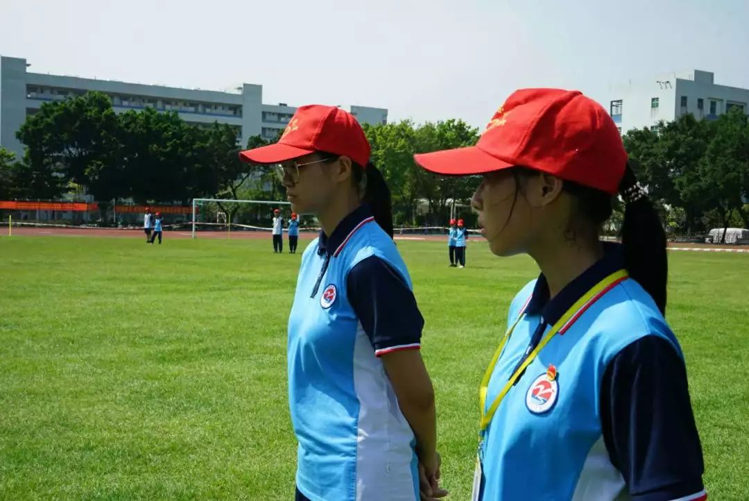 活成一道光亮变成一股暖流东涌中学2019新生军训班助特辑