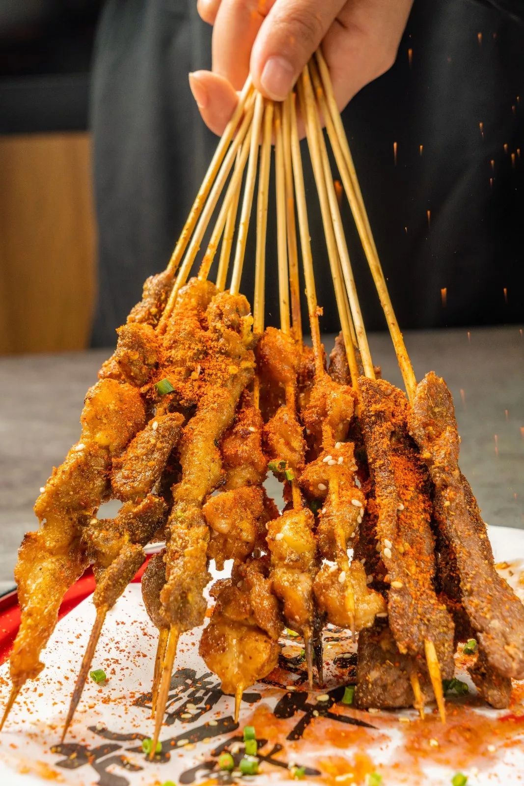 串儿绝对是你每次来的必点下酒串别问我为什么反正领教过它的人都会对