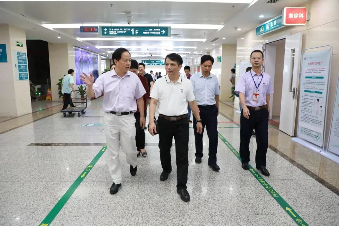 三院动态惠州市卫健局刘庆荣局长一行到惠州三院调研专科建设工作