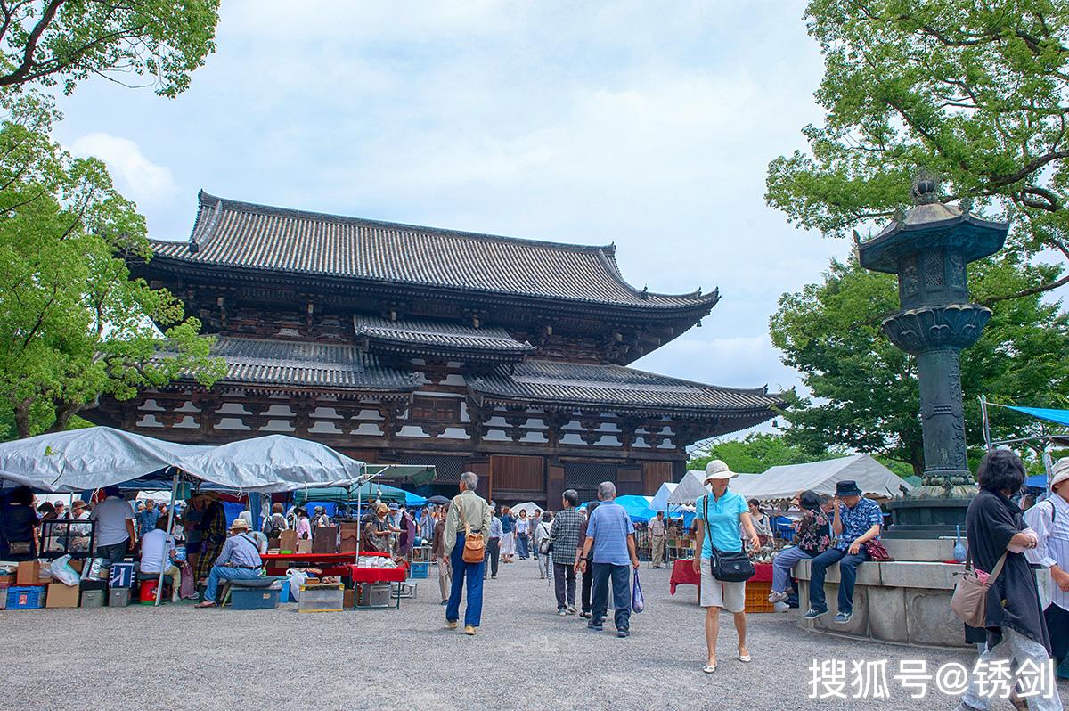 京都现存最古老的寺庙,却不如清水寺有名,内有日本第一高的古塔_东寺