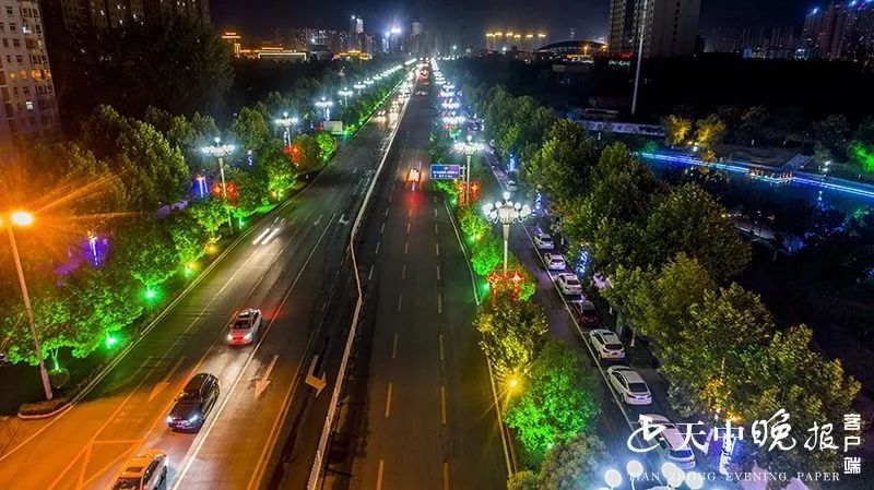 看流光溢彩不夜城驻马店