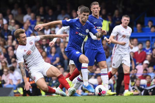 足球丨英超切尔西队战平谢菲尔德联队