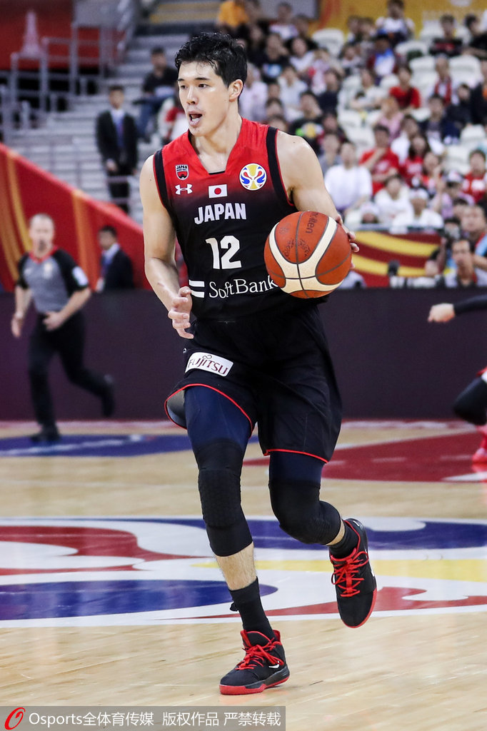 渡边雄太送迎面大帽 法泽卡斯手感不俗稳定输出