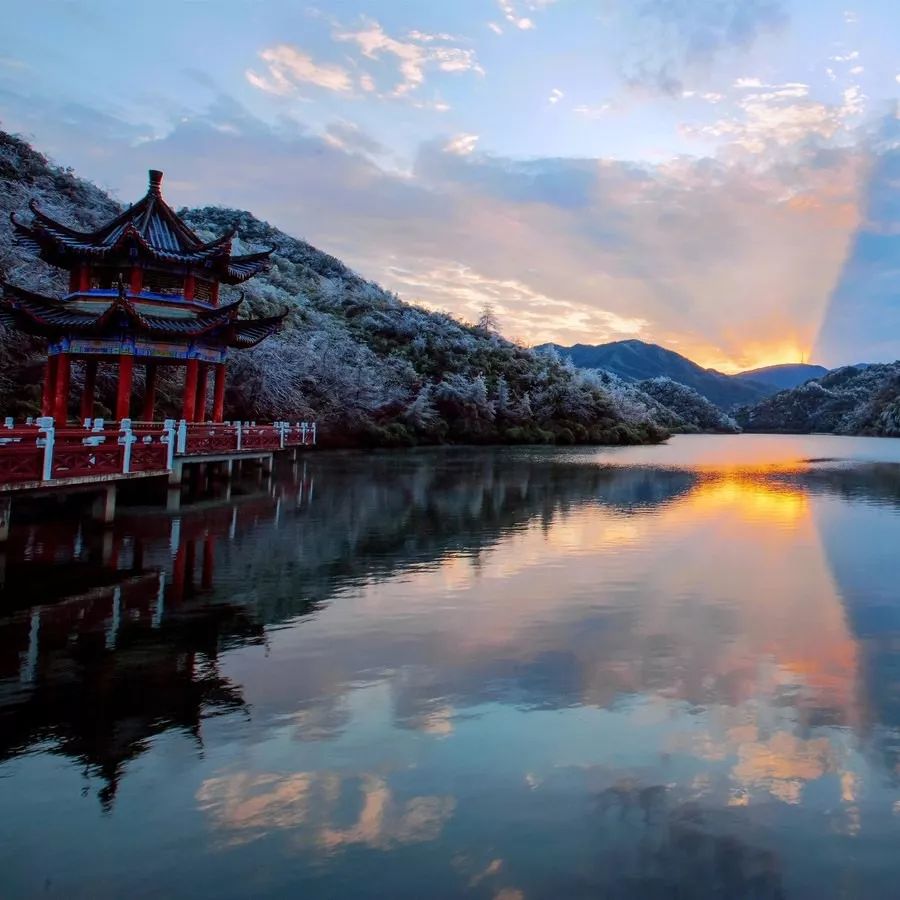 阳明山泉水煮烟笋巴陵