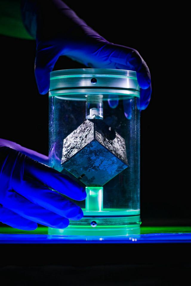 纳粹核试验差点就成功600多铀块下落不明少量被人当作纪念品