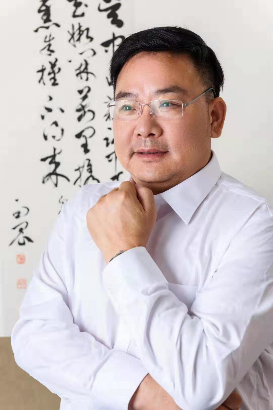 以"无我"境界 共圆中国梦