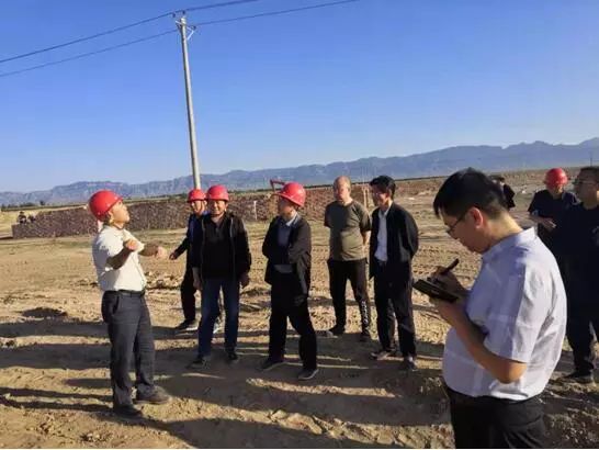 天镇县长刘川楠一行视察天镇伟嘉金猪工程产业扶贫项目