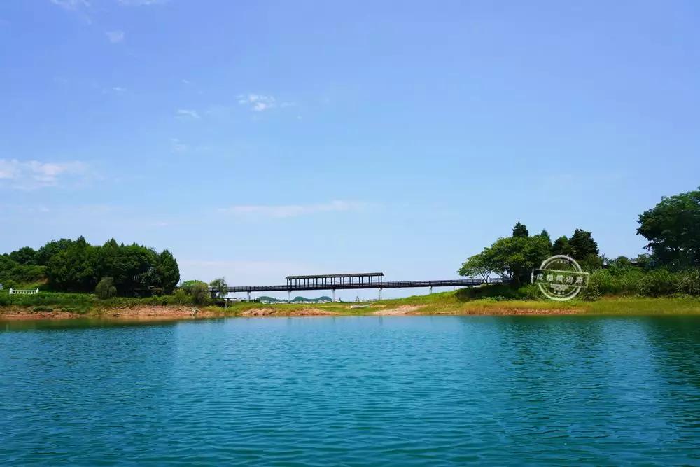 2h直达小垦丁免费畅耍海角秘境无滤镜美爆朋友圈