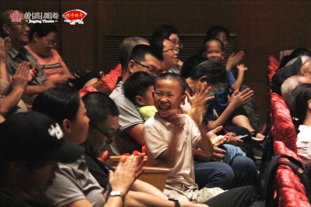 这夏,来精英剧场看一场明博相声专场演出