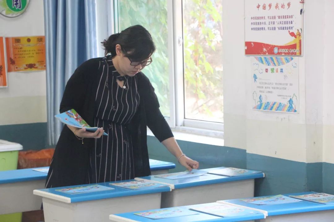 新同学梦想61启航济南锦苑学校小学部举行一年级新生入学仪式