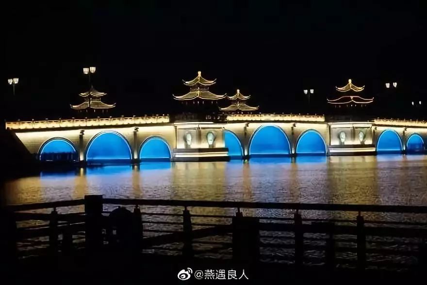 夜色里的南通,有温柔也有璀璨,你都见过了吗?_夜景