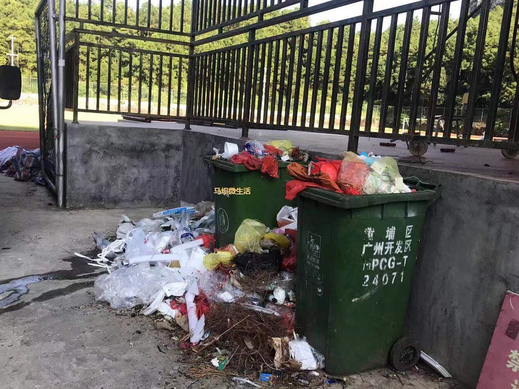 有曲江市民投诉说家门口垃圾太多如今情况大不同