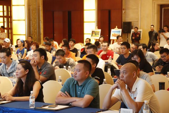 2019西昌邛海湿地国际马拉松赛新闻发布会在成都锦江宾馆成功举行