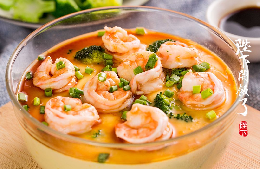 西兰花,虾仁,鸡蛋,内脂豆腐,盐,白胡椒粉,生抽,香油,小葱