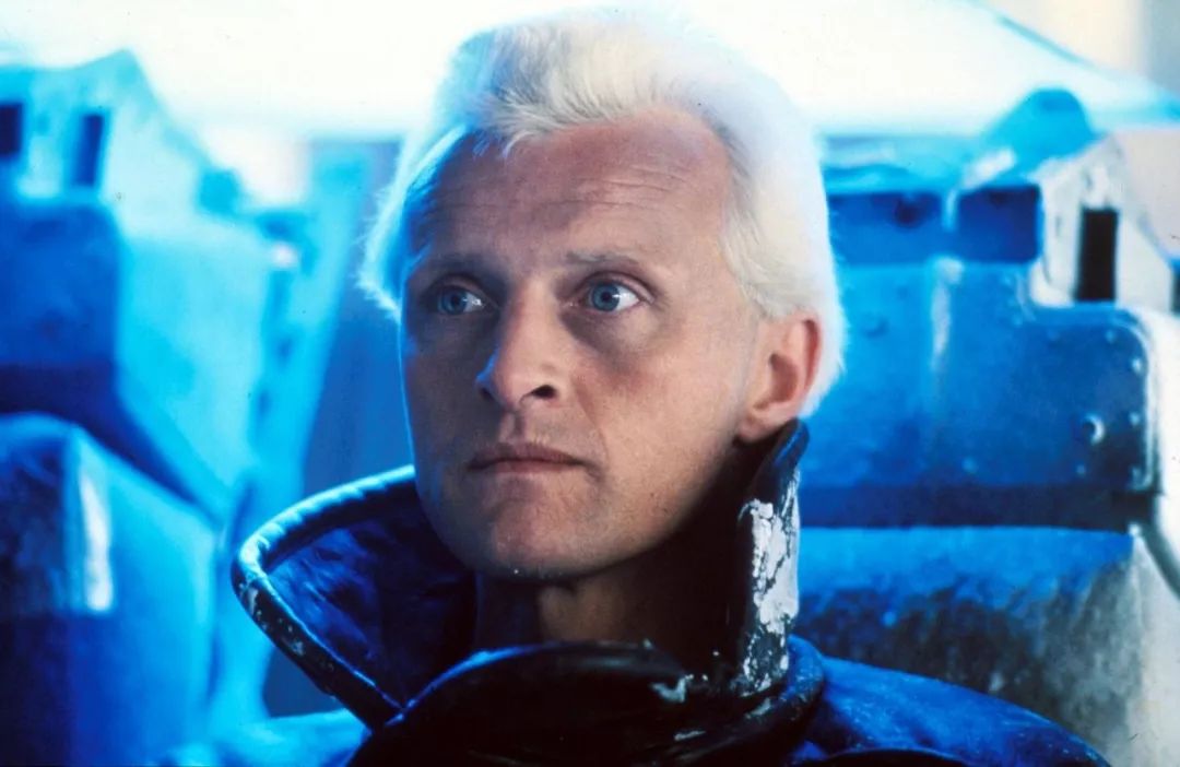 (c-beams speech)是电影《银翼杀手》中头号反派,复制人roy batty的死