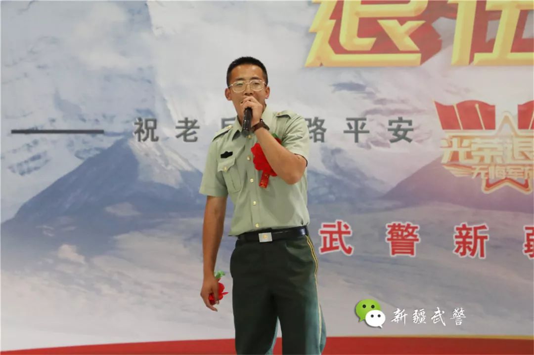 送行结束时,王政委代表总队党委,代表总队周建国司令员,向全体老兵