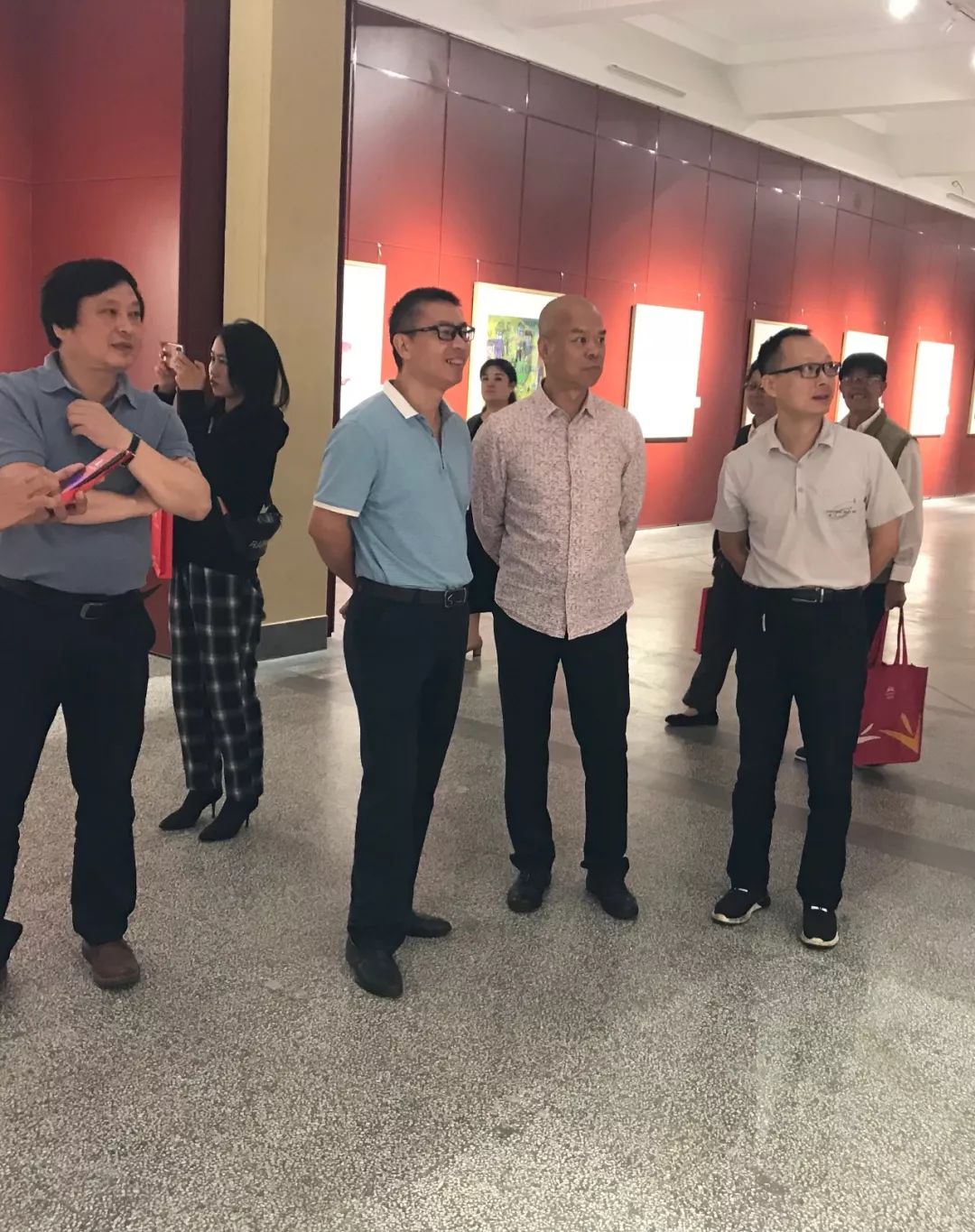 不愧为全国儿童画之乡合川儿童画展在云南美术馆开幕