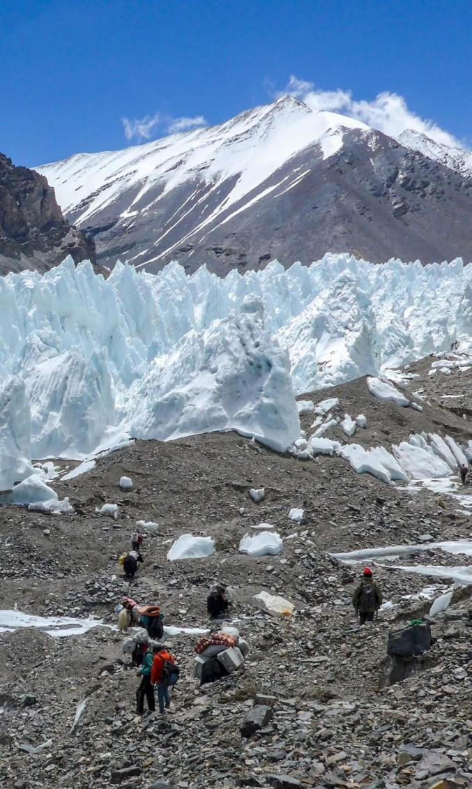 中国冰川退却记受地球变热影响数十年间储量减少约20