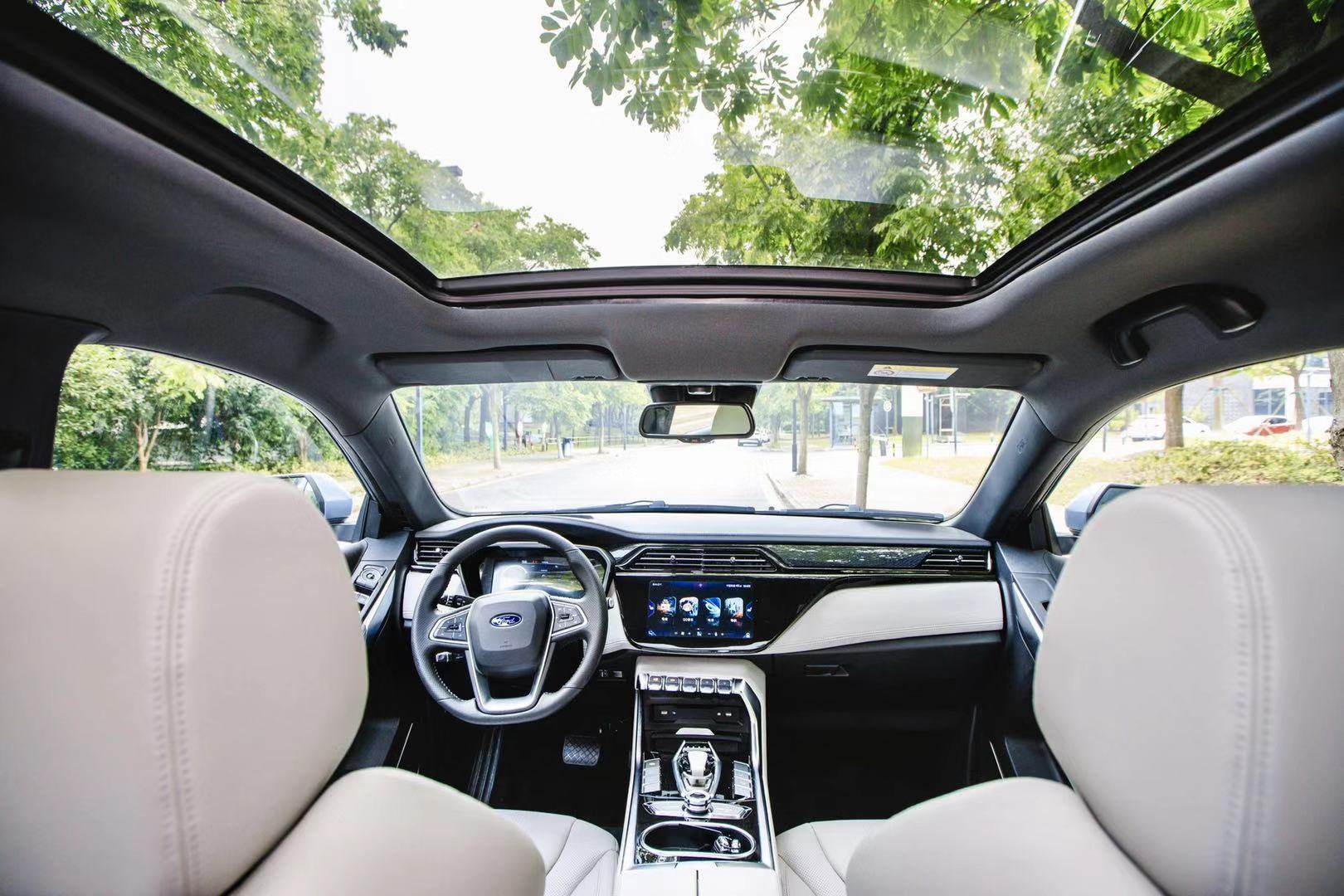 合资品质与强大服务兼得试驾福特领界ev