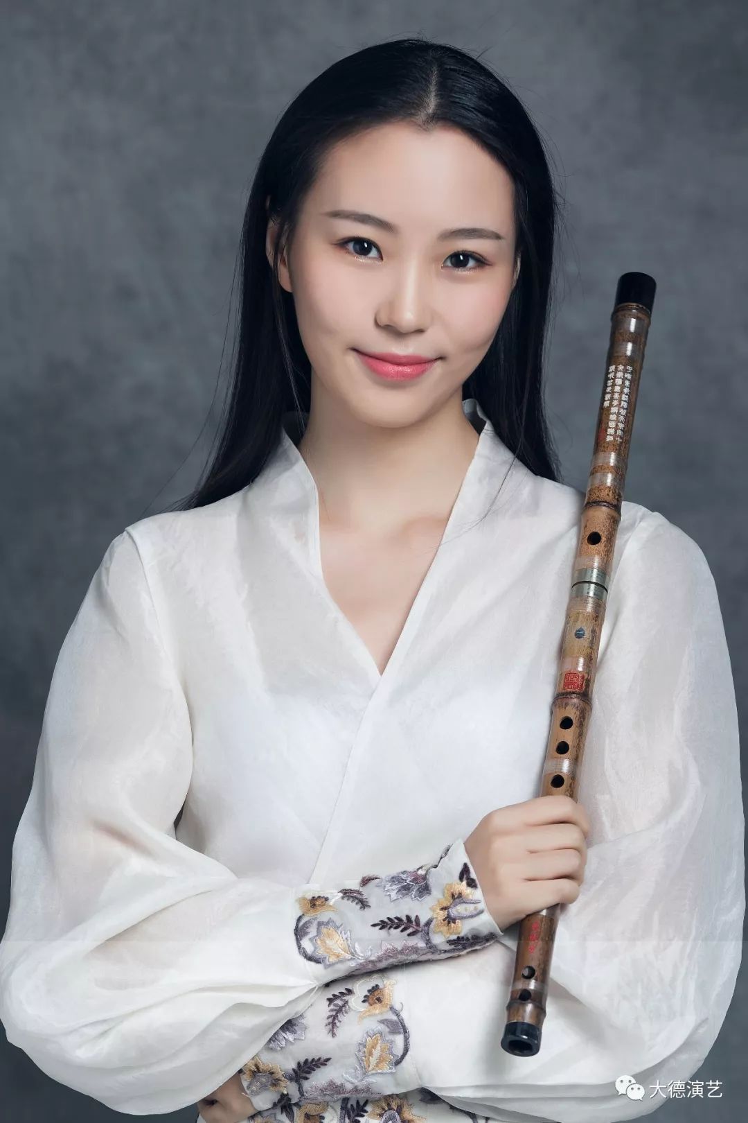 中国十大女竹笛演奏家图片
